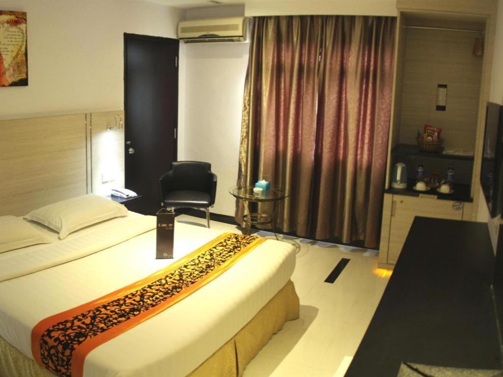 89 Hotel Batam Nagoya Ngoại thất bức ảnh