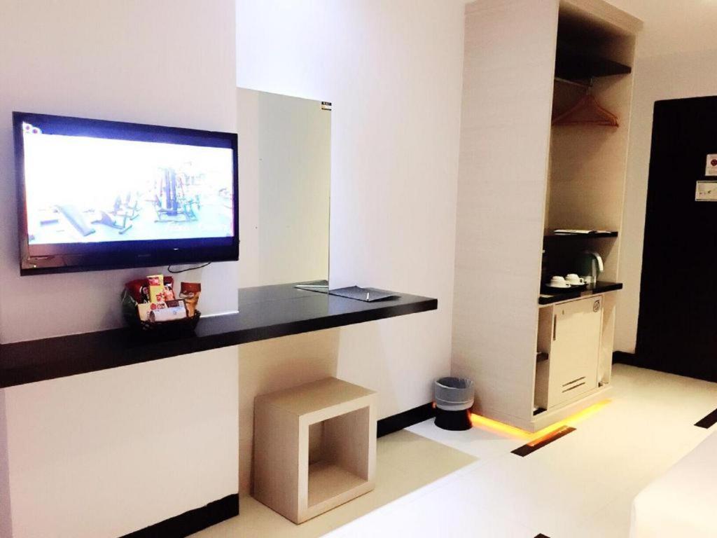 89 Hotel Batam Nagoya Ngoại thất bức ảnh