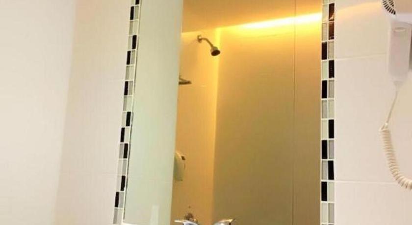 89 Hotel Batam Nagoya Ngoại thất bức ảnh